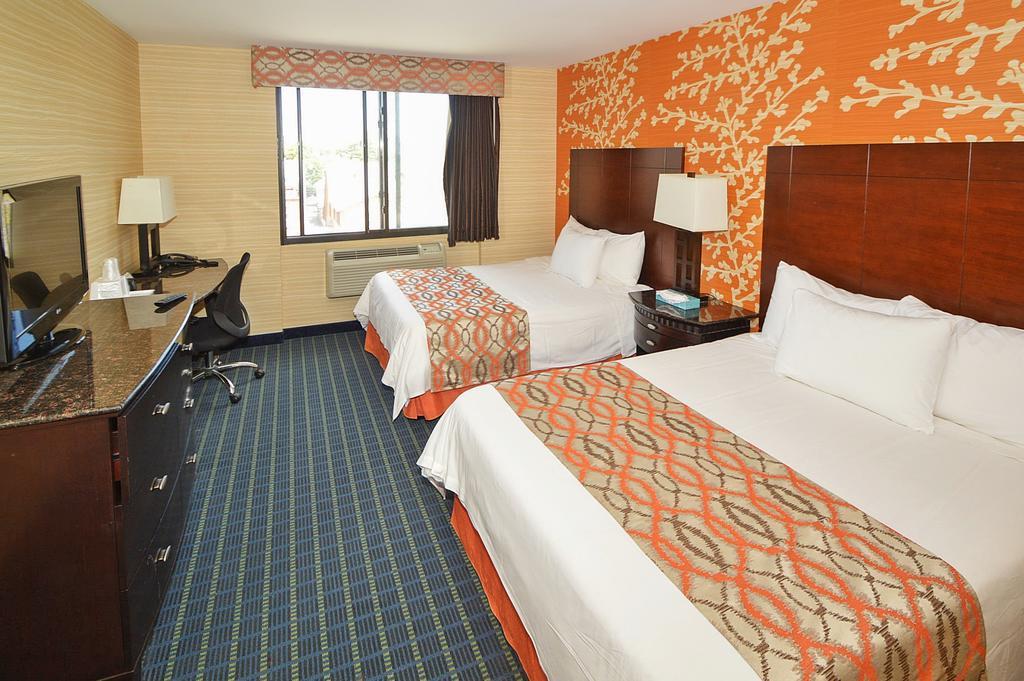 Corona Hotel New York - Laguardia Airport Buitenkant foto