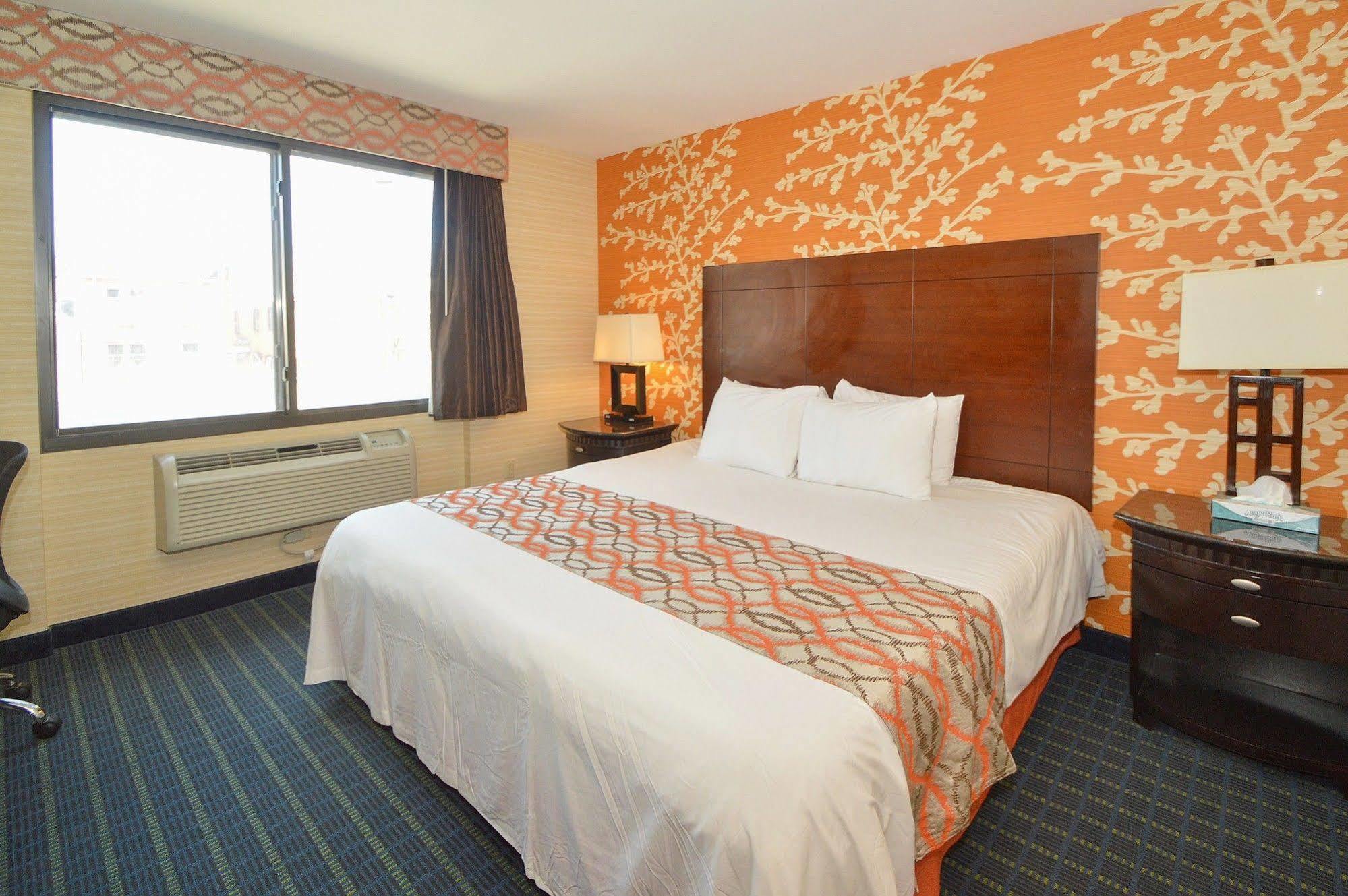 Corona Hotel New York - Laguardia Airport Buitenkant foto